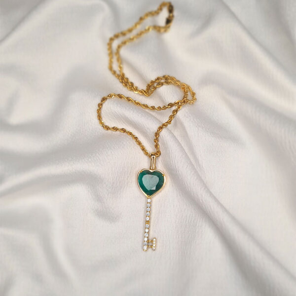Collar Llave Esmeralda